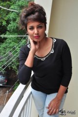 Tejaswi Madivada at Kerintha Movie Success Meet